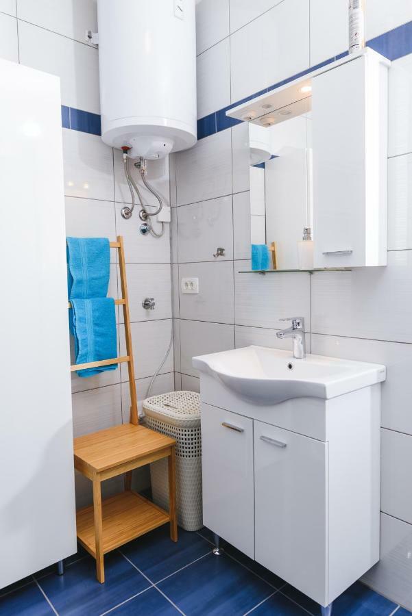Apartment Martin Pirano Esterno foto